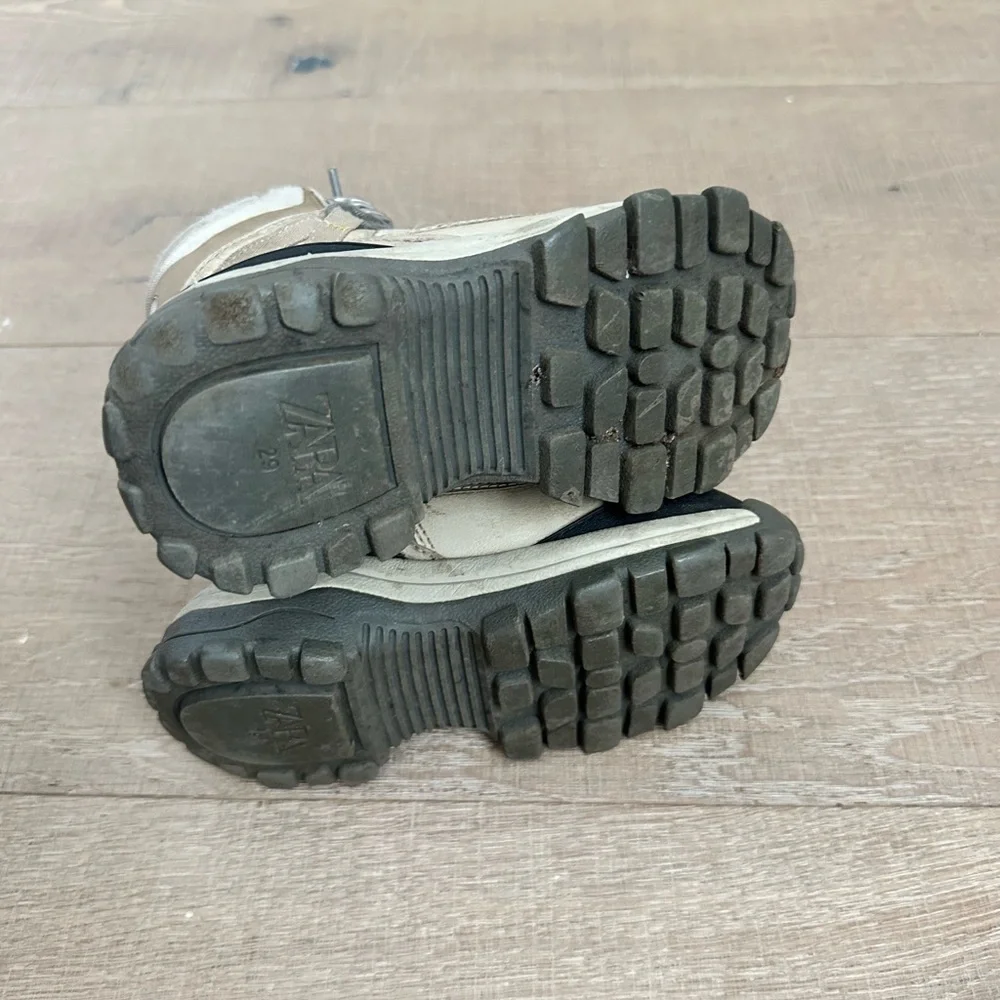 Zara Kids Boots in Black and Cream